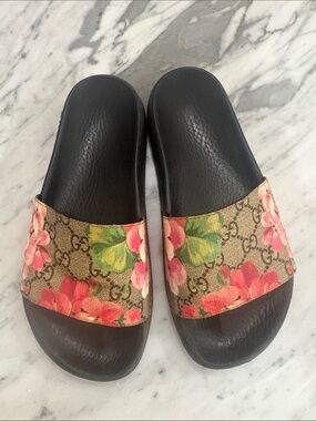 Gucci Floral GG Canvas Slide Sandals - Black with Pink & Green Accents